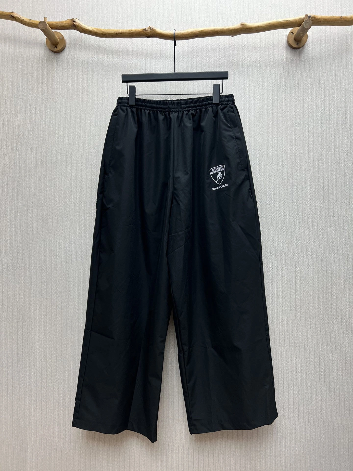 wg.luxury- 218593i16 item:E-F190I0113
